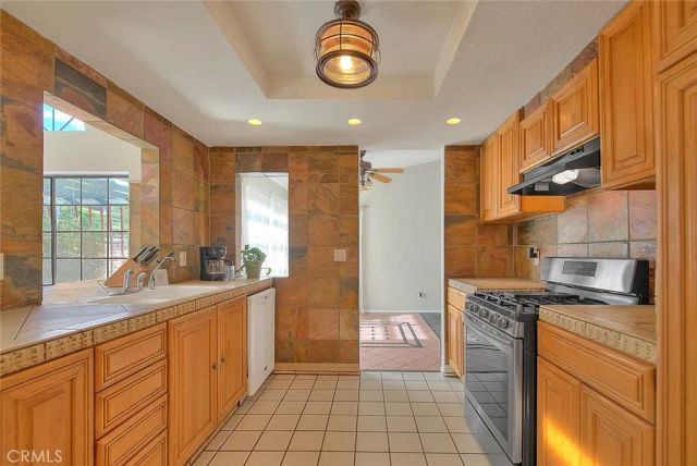 24224 High Knob, Diamond Bar, CA 91765