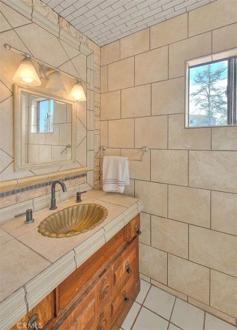 24224 High Knob, Diamond Bar, CA 91765