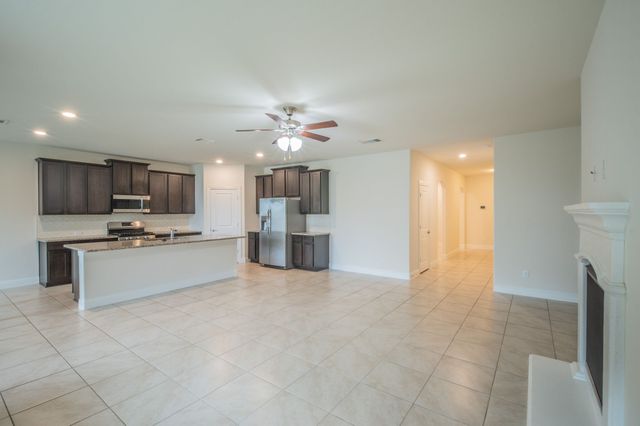 2808 Grizzly Road, Aubrey, TX 76227