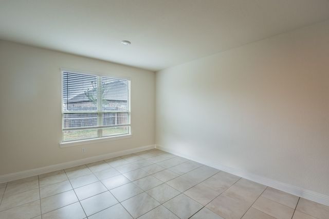 2808 Grizzly Road, Aubrey, TX 76227