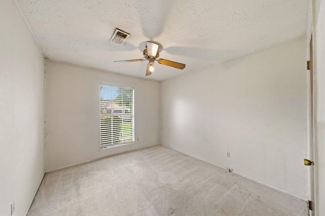 4929 Monarch Oak Lane, Texas City, TX 77591