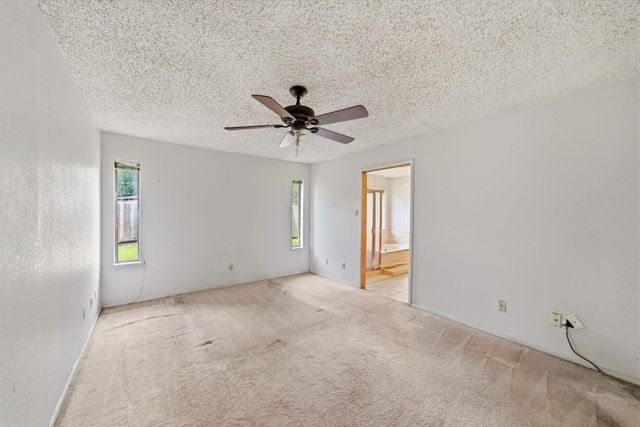 4929 Monarch Oak Lane, Texas City, TX 77591