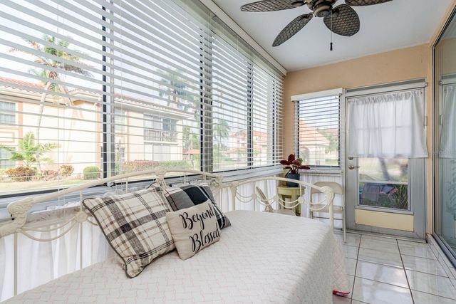 19029 US HIGHWAY 19 N 6-7, Clearwater, FL 33764