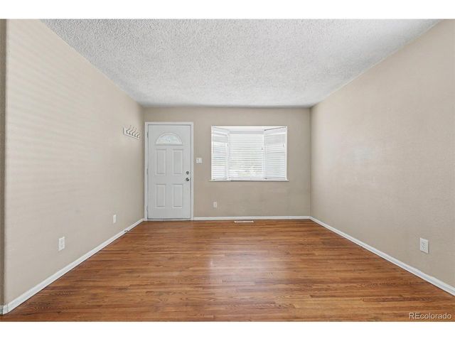 105 Linden Dr, Colorado Springs, CO 80911