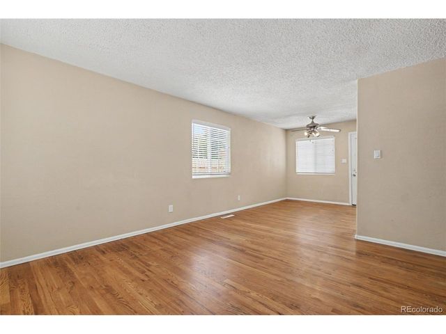 105 Linden Dr, Colorado Springs, CO 80911