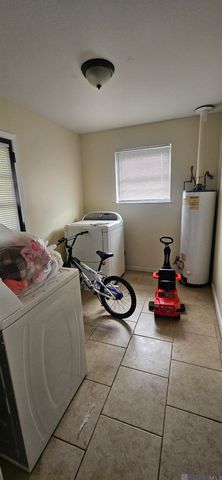 25355 Dickinson Rd, Plaquemine, LA 70764