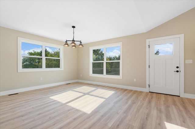 13100 N BETHLEHEM RD, Harrisburg, MO 65256