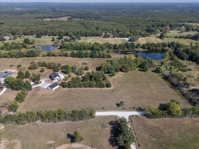 13100 N BETHLEHEM RD, Harrisburg, MO 65256