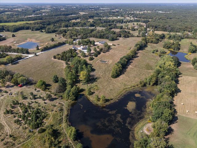 13100 N BETHLEHEM RD, Harrisburg, MO 65256