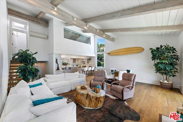 28242 Rey De Copas Lane, Malibu, CA 90265