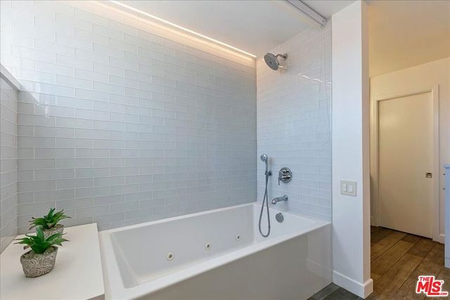 28242 Rey De Copas Lane, Malibu, CA 90265