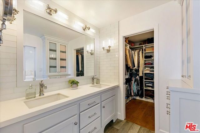 28242 Rey De Copas Lane, Malibu, CA 90265