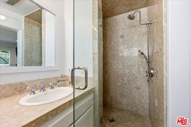 28242 Rey De Copas Lane, Malibu, CA 90265