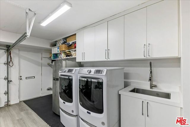 28242 Rey De Copas Lane, Malibu, CA 90265