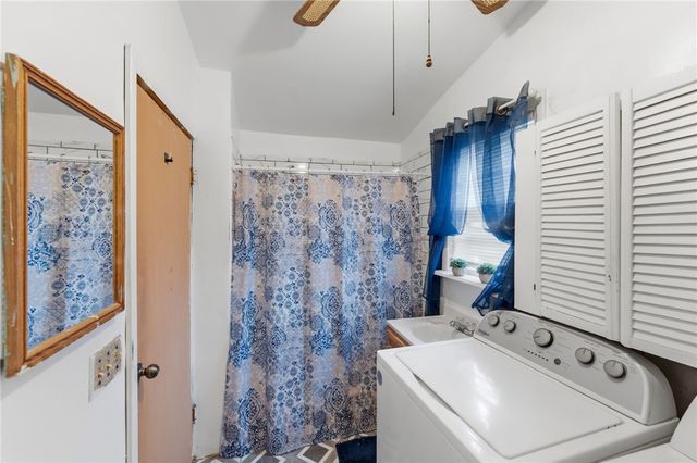 171 Canfield Avenue, Warwick, RI 02889