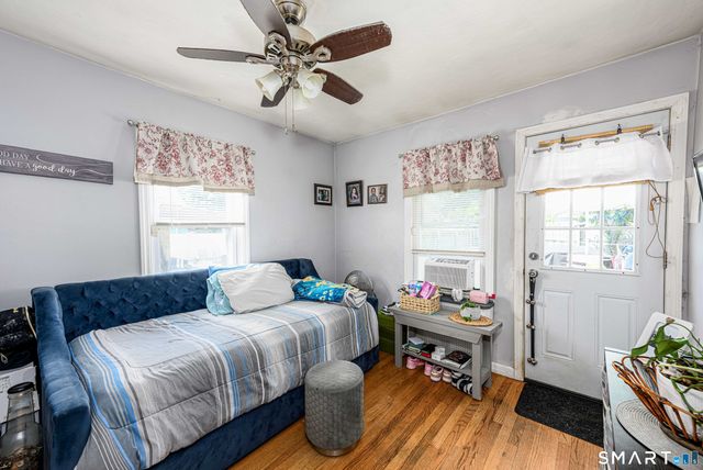 121 Fourth Street, Hamden, CT 06514