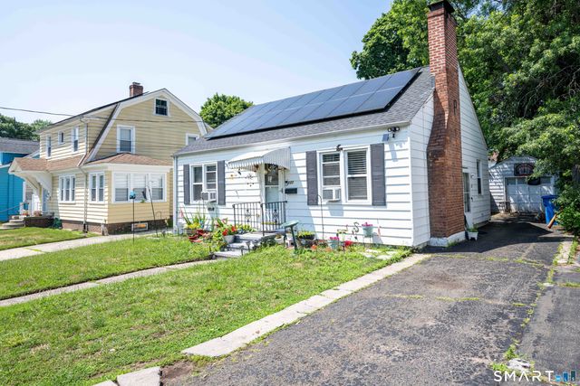 121 Fourth Street, Hamden, CT 06514