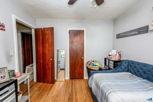 121 Fourth Street, Hamden, CT 06514