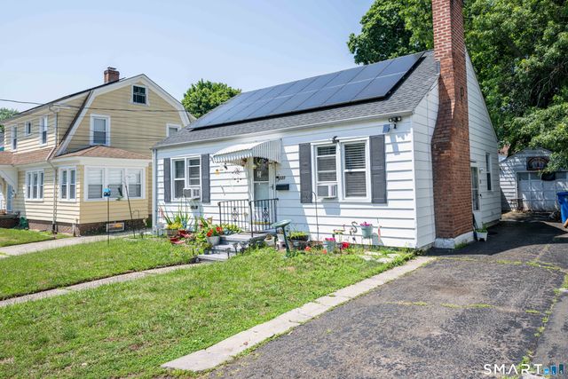 121 Fourth Street, Hamden, CT 06514