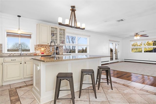 135 Meshanticut Valley Parkway, Cranston, RI 02920