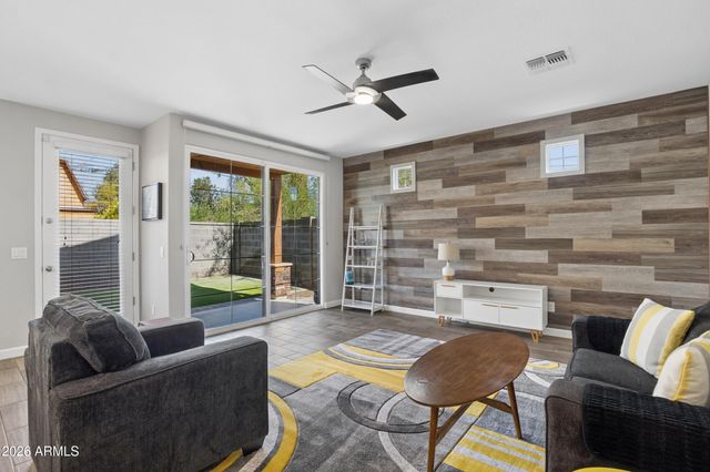 431 W 9TH Street, Tempe, AZ 85281