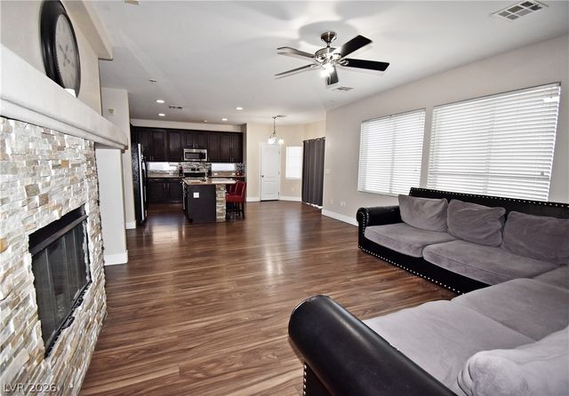 3922 Royal Stone Court, North Las Vegas, NV 89032