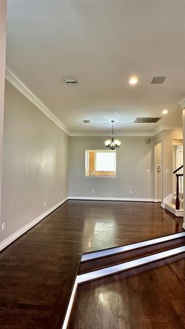 4303 Childress Street, Houston, TX 77005