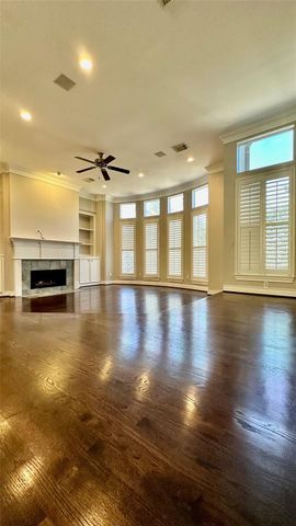 4303 Childress Street, Houston, TX 77005