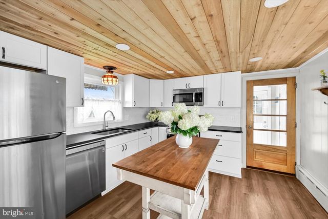 451 MOUNT SIDNEY RD, Lancaster, PA 17602