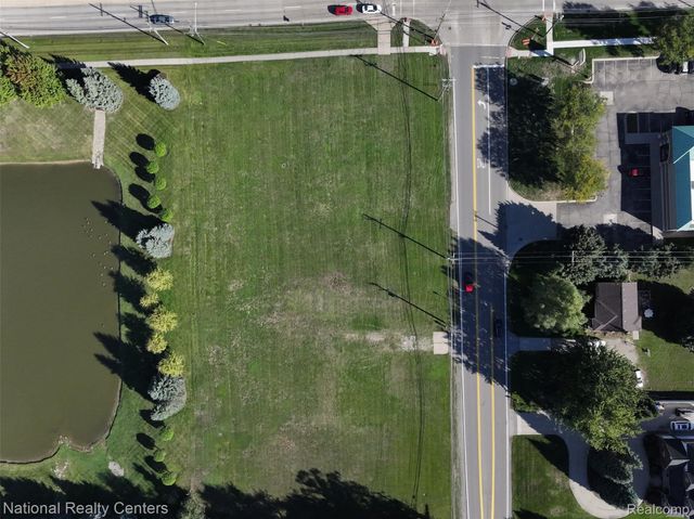 34843 Hayes Road, Sterling Heights, MI 48312