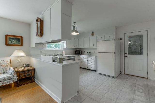 305 Battlefield Circle, Ringgold, GA 30736