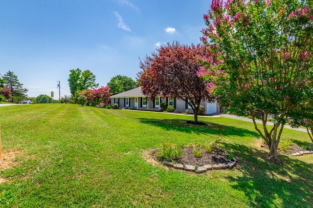 305 Battlefield Circle, Ringgold, GA 30736