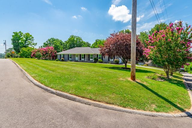 305 Battlefield Circle, Ringgold, GA 30736