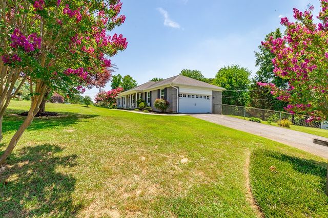 305 Battlefield Circle, Ringgold, GA 30736