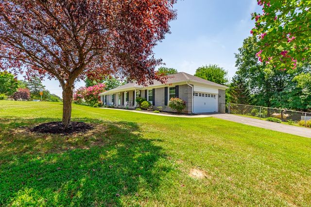 305 Battlefield Circle, Ringgold, GA 30736