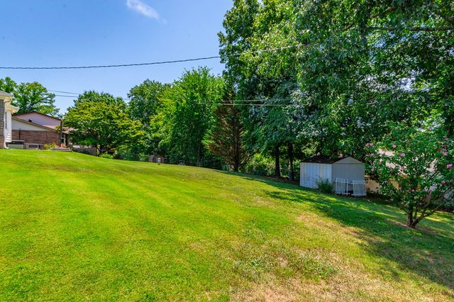 305 Battlefield Circle, Ringgold, GA 30736