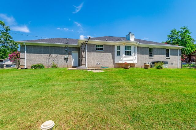 305 Battlefield Circle, Ringgold, GA 30736