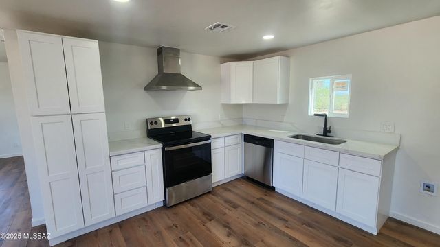 13242 N Flintlock Road, Marana, AZ 85653