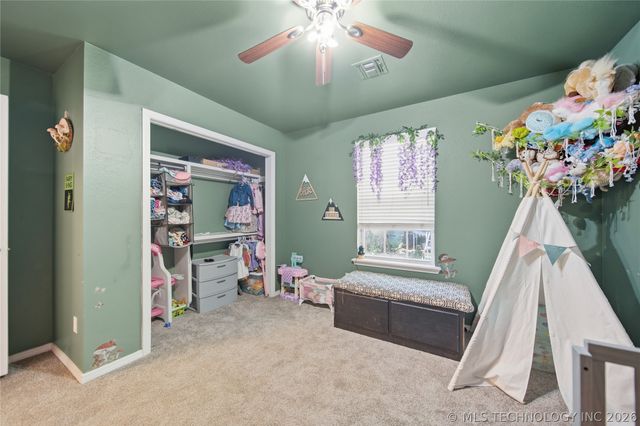 1005 W 21st Street, Claremore, OK 74017