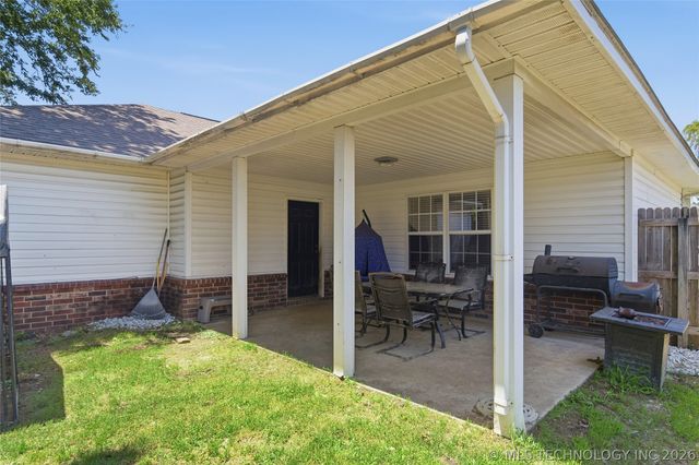 1005 W 21st Street, Claremore, OK 74017