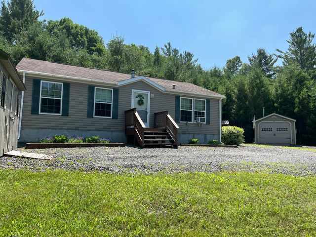 12 Flowers Way, Long Lake, NY 12847