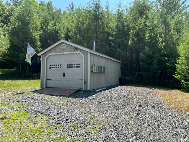 12 Flowers Way, Long Lake, NY 12847