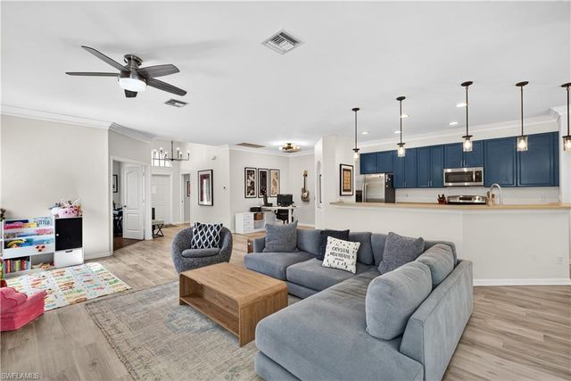 9863 Colonial WALK N, Estero, FL 33928