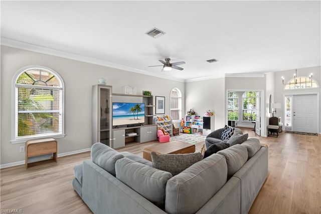 9863 Colonial WALK N, Estero, FL 33928