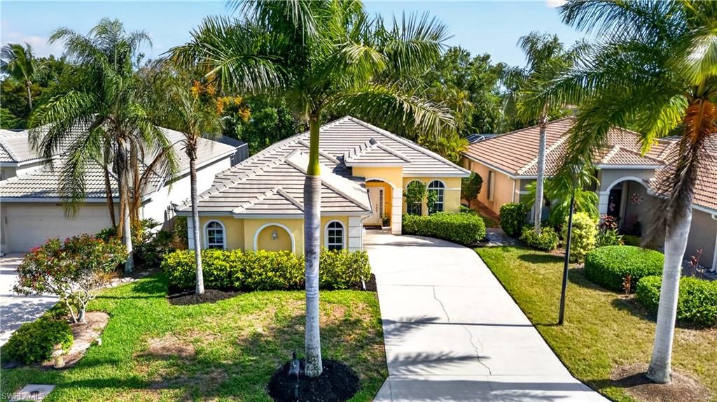 9863 Colonial WALK N, Estero, FL 33928