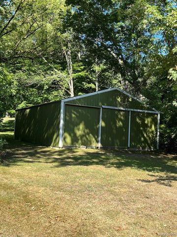 430 Sunset, White Lake, MI 48383