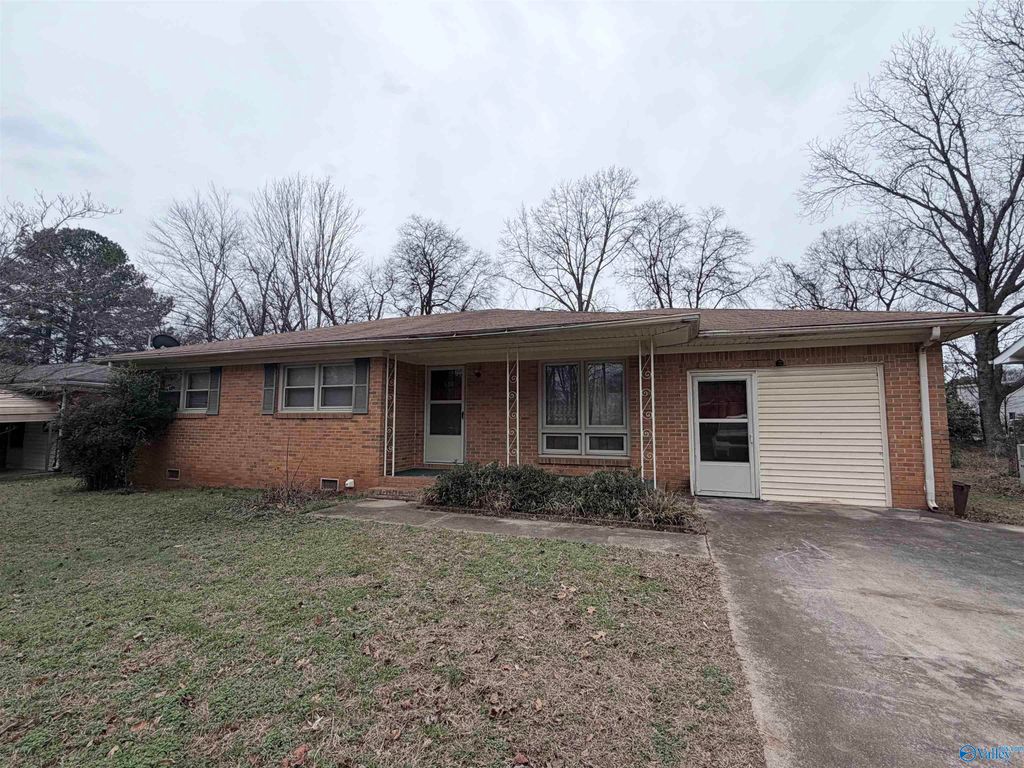 330 Jack Coleman Drive, Huntsville, AL 35805