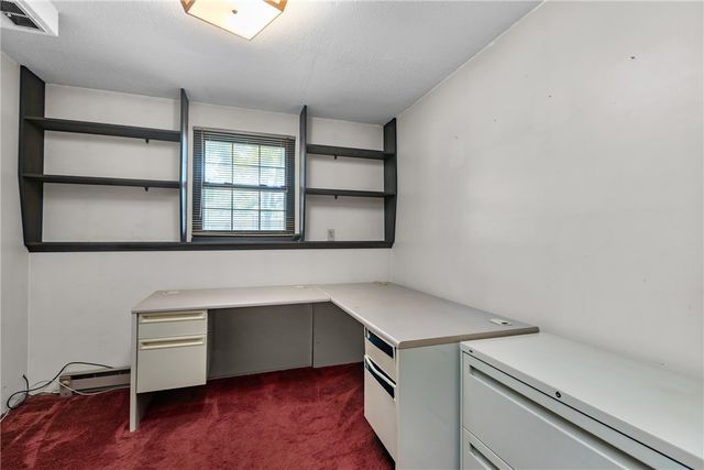 300 Moonridge Dr, Economy, PA 15042