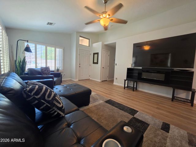 20007 N 20TH Way, Phoenix, AZ 85024