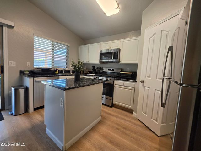 20007 N 20TH Way, Phoenix, AZ 85024
